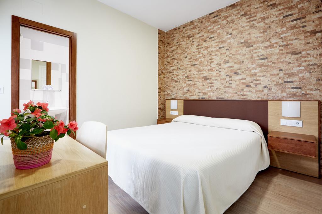 Hostal Campo Nuevo Hotel Sanlucar de Barrameda Bilik gambar